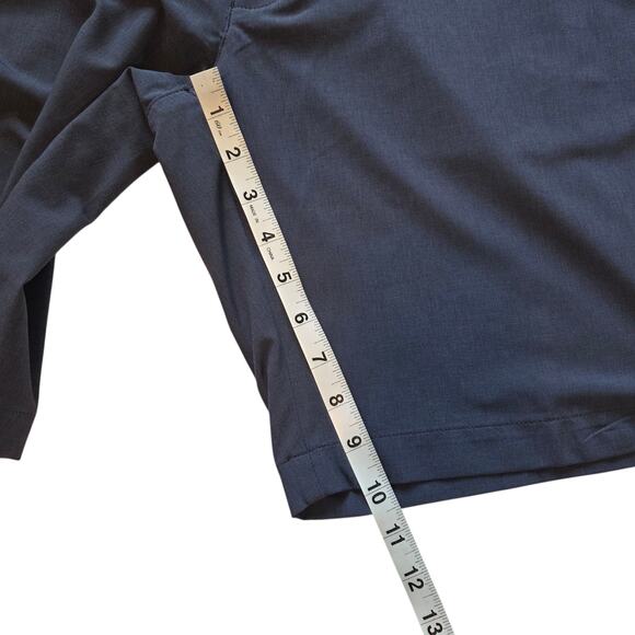 Peter Millar Shackleford Performance Hybrid Shorts 10" Inseam, sz 40 Golf & Swim - Picture 8 of 11